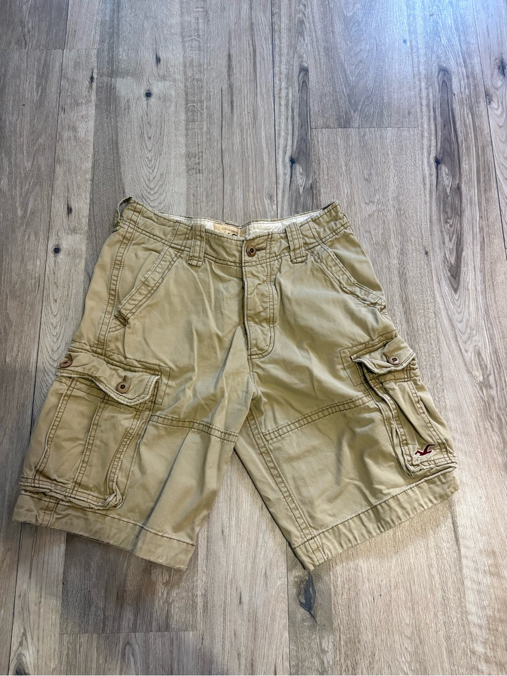 Y2K Hollister cargo shorts size 30 beige